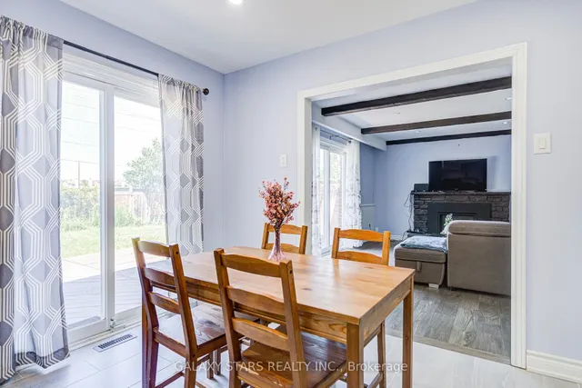 Additional image 21 of 16 Blairwood Terr