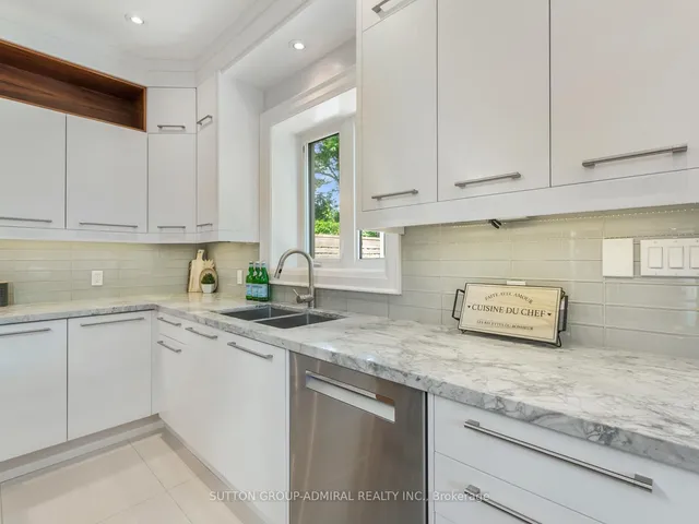 Additional image 9 of 1 Dustan Cres