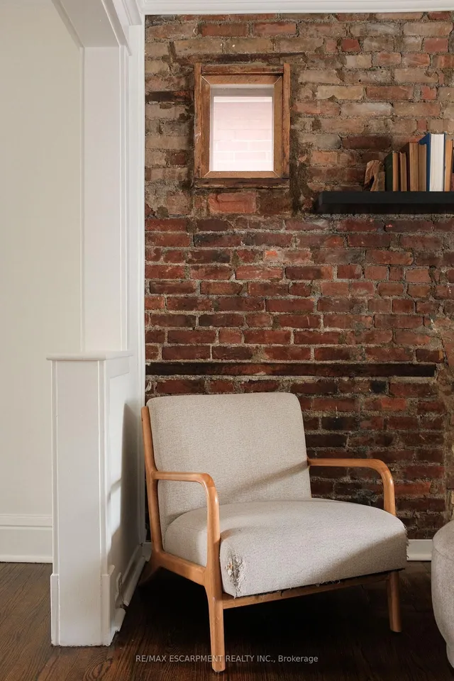 房产图片 11 - 505 Queensdale Ave