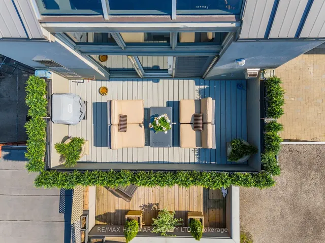 Additional image 19 of 2012 Queen St Unit 306