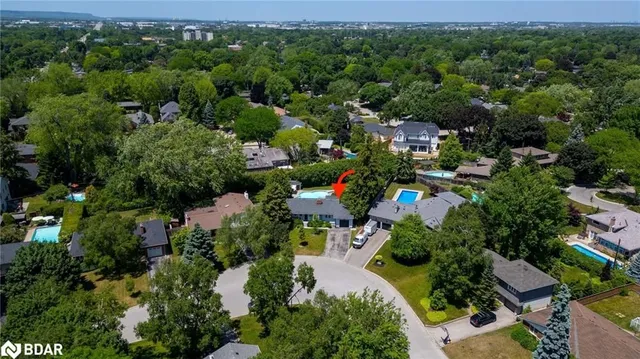 Additional image 5 of 247 Elmhurst Cres