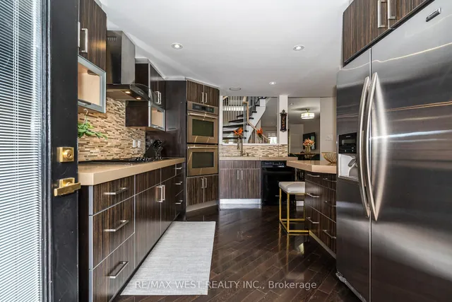 Additional image 16 of 111 Hay Ave