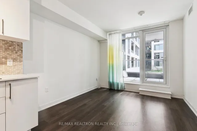 Additional image 7 of 576 Front St Unit 318E