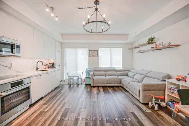 Additional image 7 of 871 Sheppard Ave Unit 29