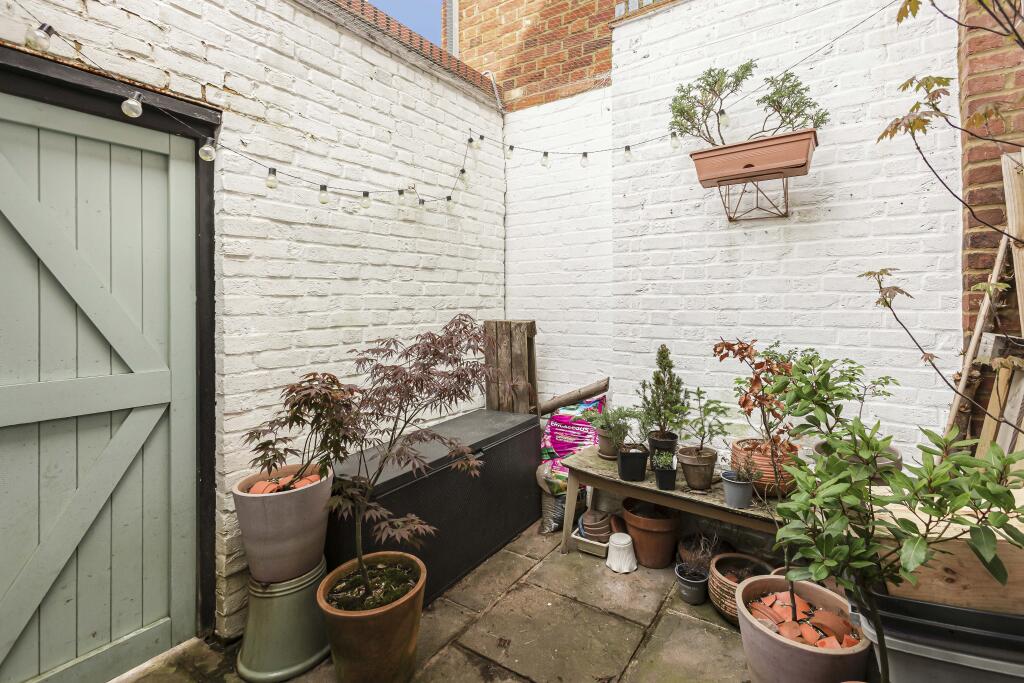 Additional image 12 of High Street, Welwyn, AL6