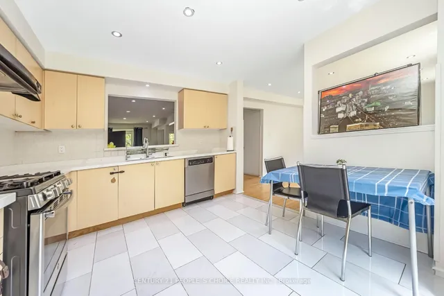 Additional image 15 of 5255 Guildwood Way Unit 70