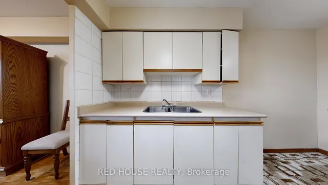 Additional image 11 of 5 Frith Rd Unit 206