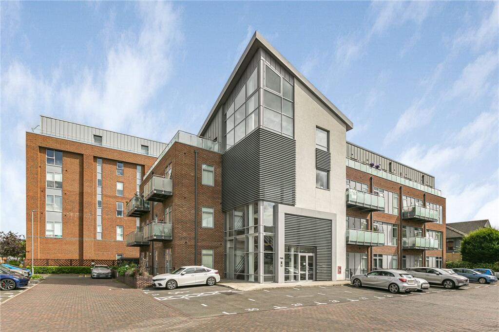 Broadwater Road, Welwyn Garden City, Hertfordshire, AL7