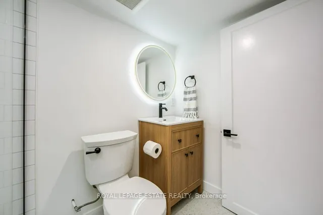 Additional image 34 of 130 Swanwick Ave