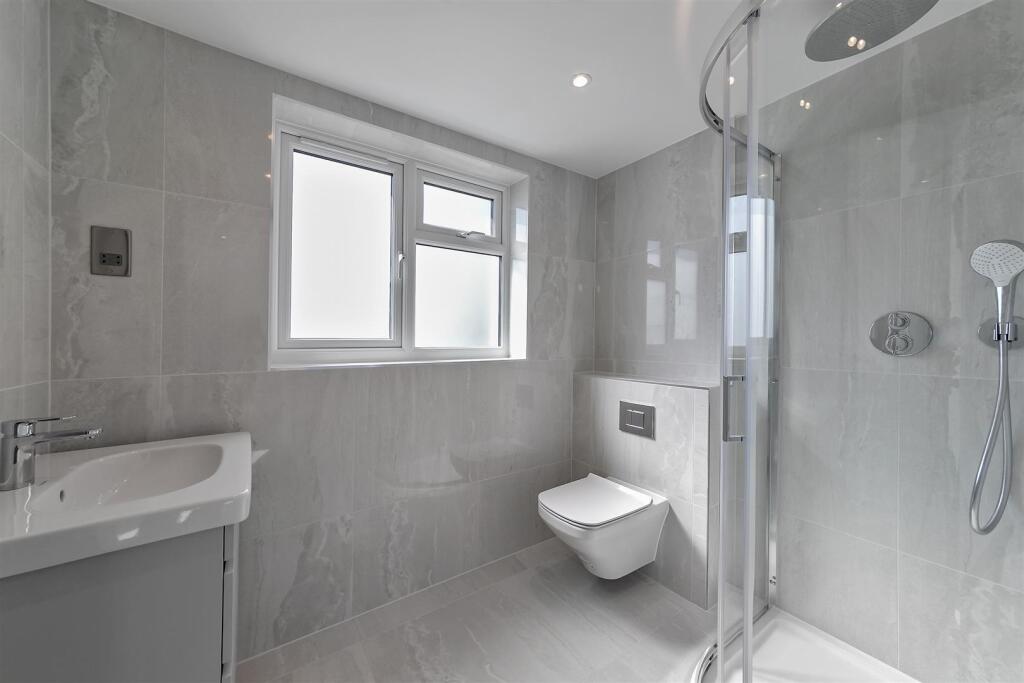 Additional image 14 of Birchmead Close, New Greens, St. Albans