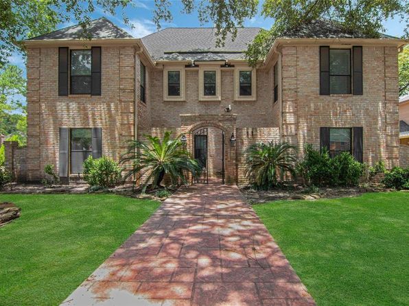 Property image for 1126 Crossroads Dr, Houston, TX 77079