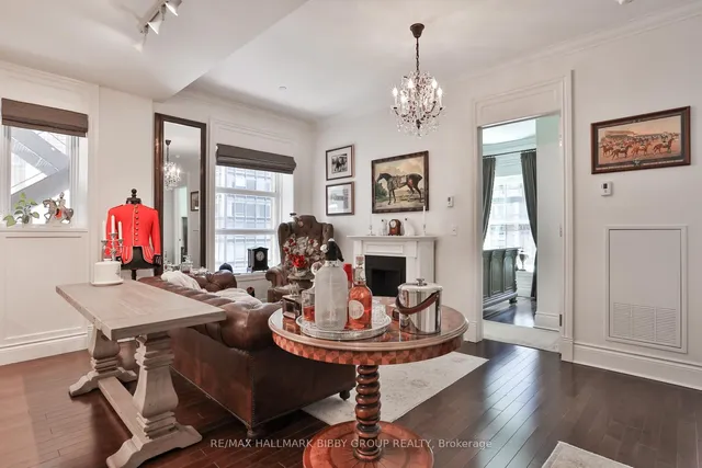 Additional image 20 of 22 Leader Lane Unit 520