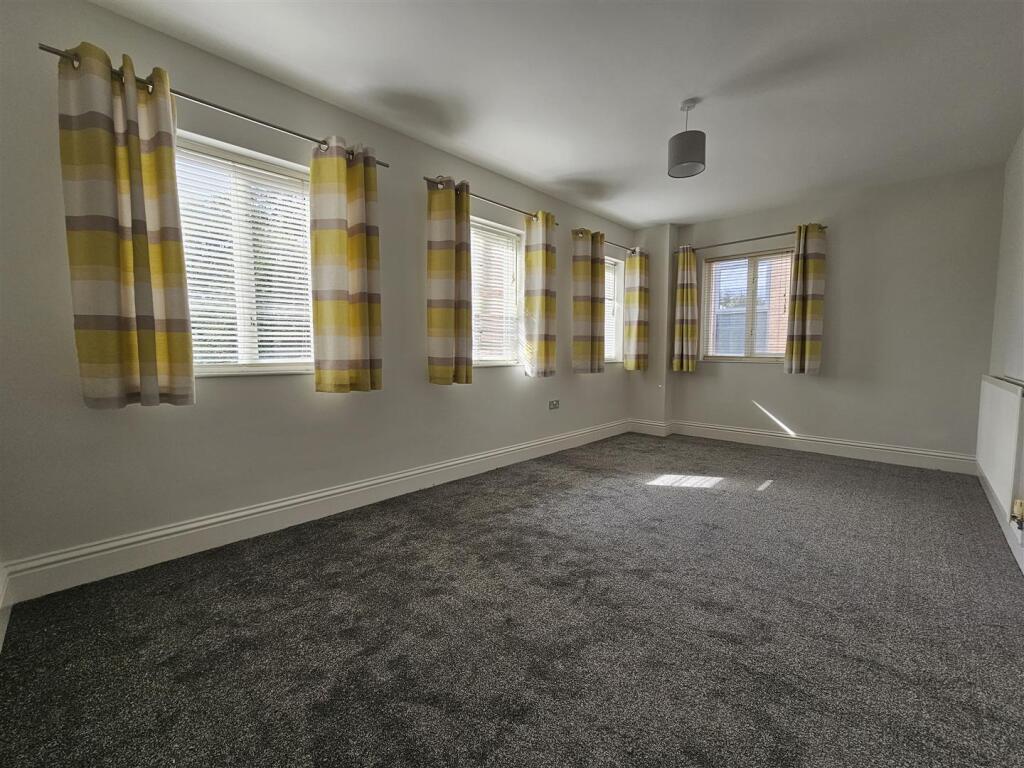 Additional image 3 of Apartment 4, 62 High Street, Harborne, Birmingham