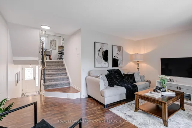 Additional image 6 of 371 Bronte St Unit 5