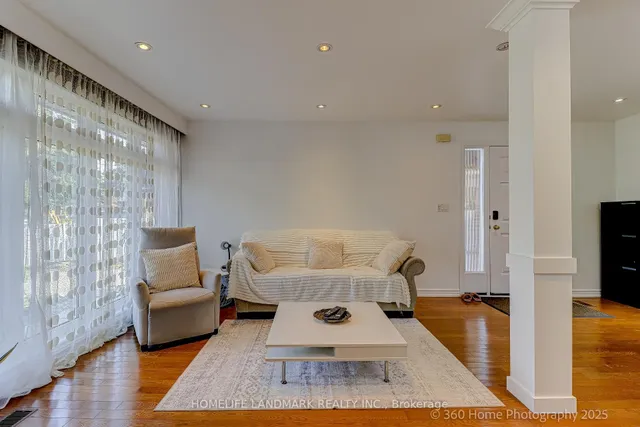 Additional image 8 of 38 Moorecroft Cres