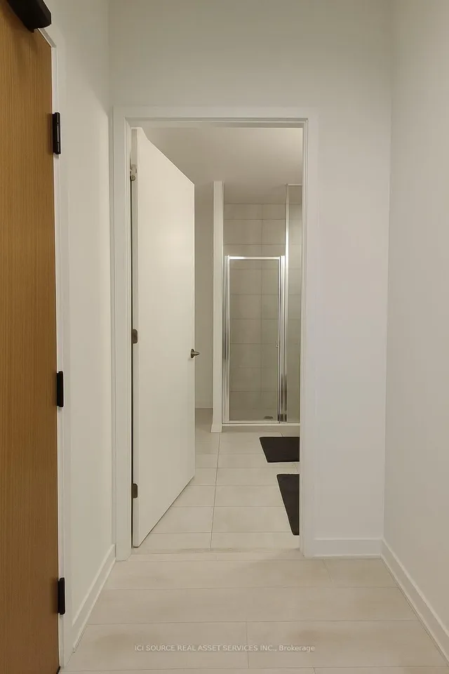 Additional image 3 of 8 Tippett Rd Unit 212