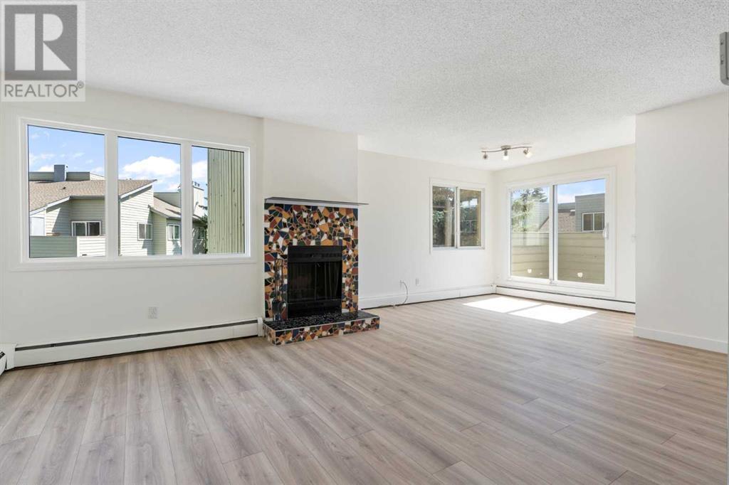 3315, 80 Glamis Drive SW|Calgary, Alberta T3E6T7