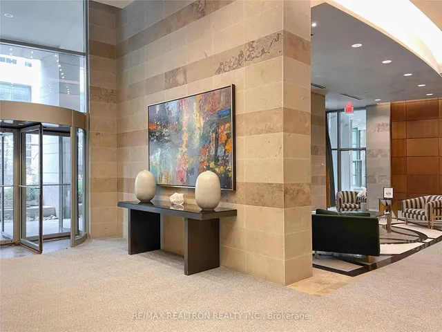 Additional image 6 of 2181 Yonge St Unit 2706