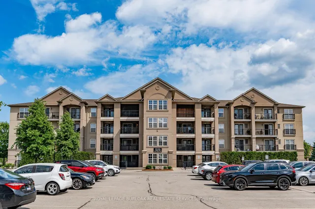 Additional image 2 of 1370 Main St Unit 409