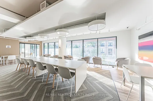 Additional image 43 of 203 College St Unit 2105