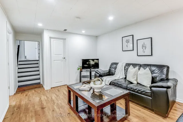 Additional image 29 of 22 Ravine Park Cres