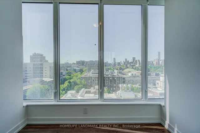 Additional image 15 of 203 College St Unit 1204