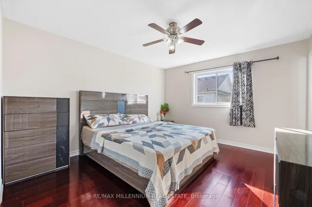 Additional image 26 of 19 Earl Grey Cres