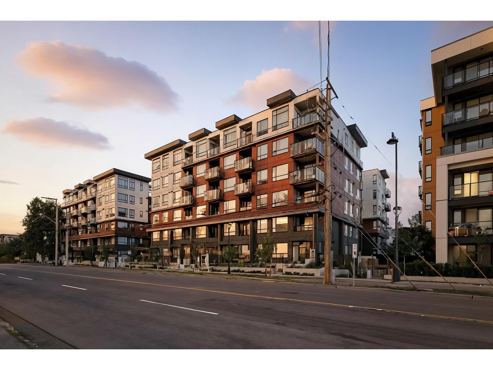 305 13838 108 AVENUE|Surrey, British Columbia V3T0T8