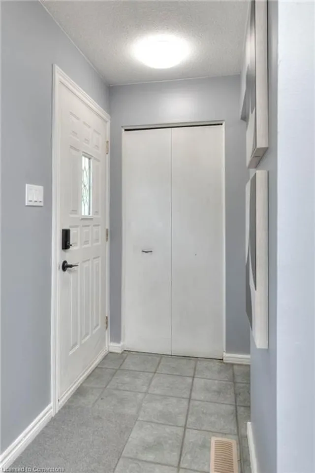 Additional image 4 of 82 Arrowhead Cres