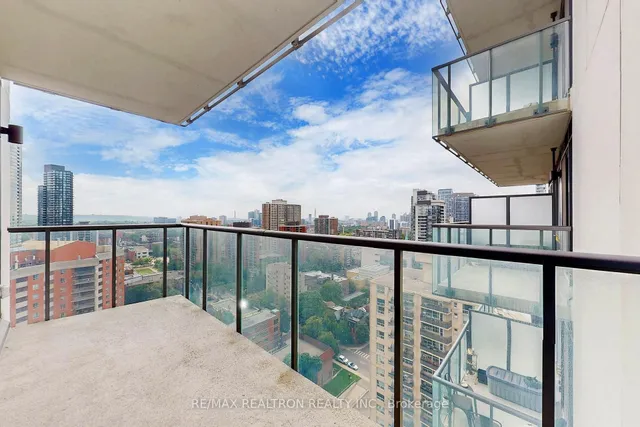 Additional image 28 of 81 Wellesley St Unit 2001