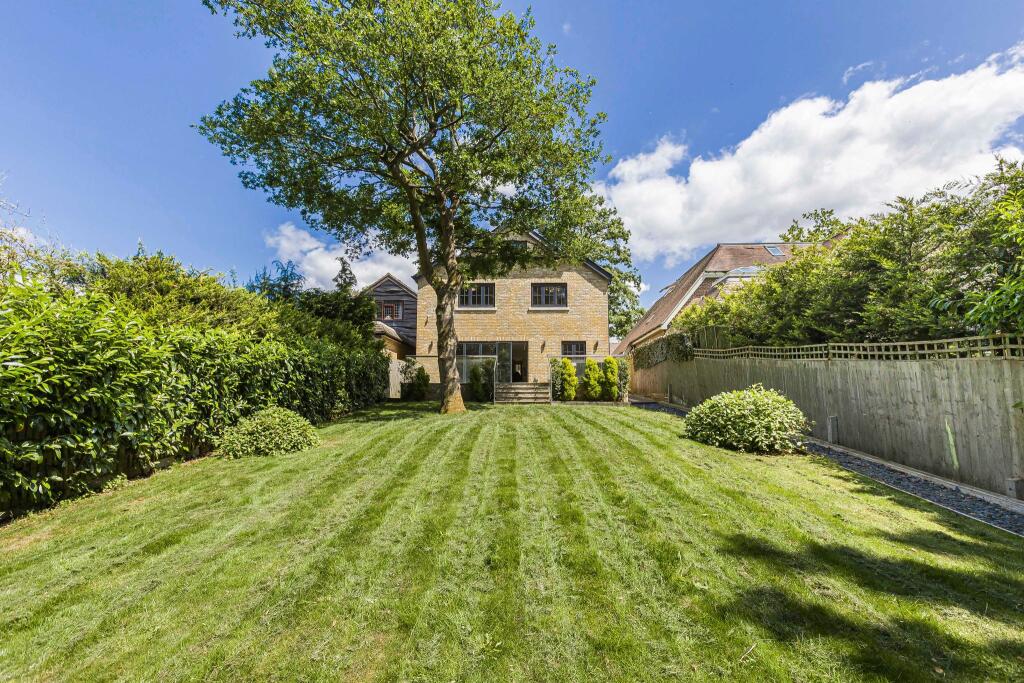 Additional image 28 of Pine Grove, Brookmans Park, AL9