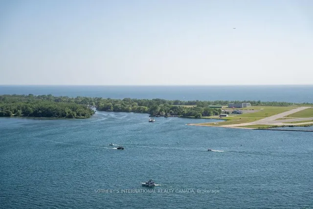 Additional image 4 of 77 Harbour Sq Unit 3208