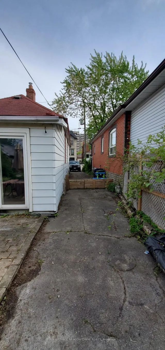 Additional image 8 of 222 Belgravia Ave