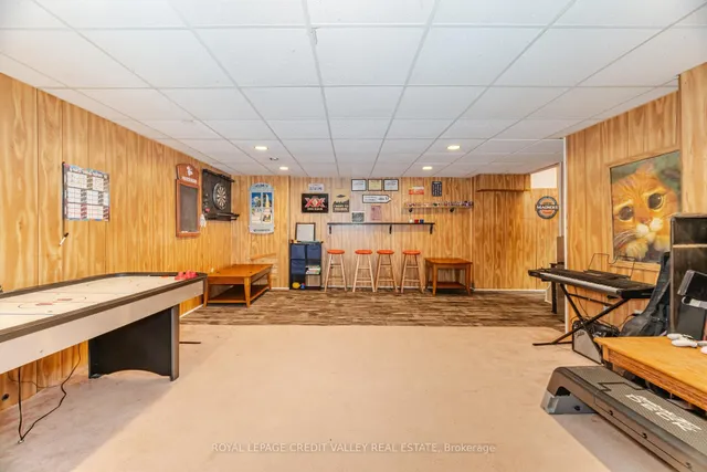 Additional image 30 of 25 Huntingwood Cres