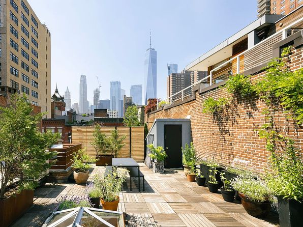 184 Franklin St APT 10, New York, NY 10013