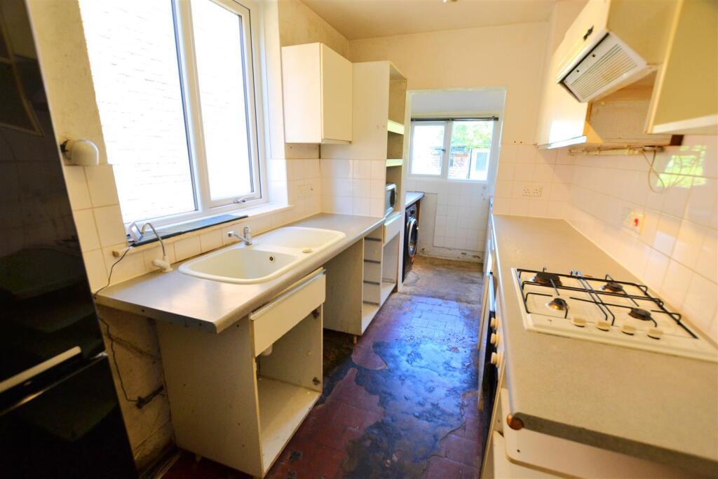 Additional image 11 of Tollgate Road, Colney Heath