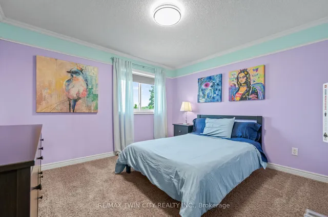 Additional image 28 of 68 Steepleridge St