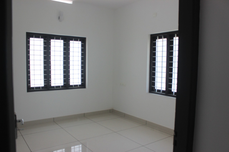 Additional image 3 of Vennala, Kochi