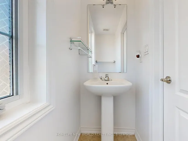 Additional image 22 of 93 New Pines Tr