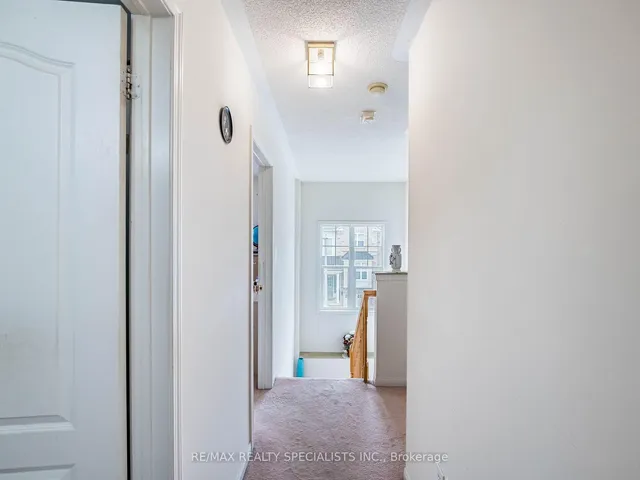Additional image 18 of 5980 Whitehorn Ave Unit 117