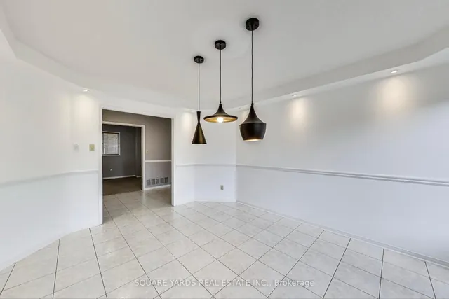 Additional image 8 of 59 Adirondack Cres