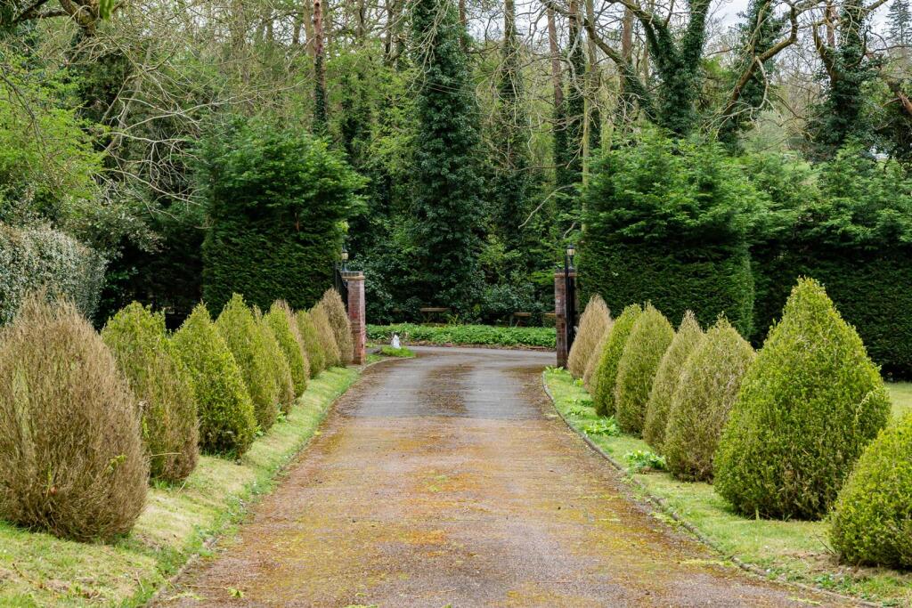 Additional image 32 of Reynards Road, Welwyn