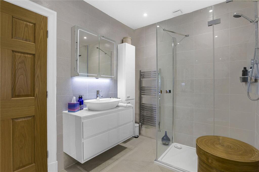 Additional image 25 of Kentish Lane, Brookmans Park, Hertfordshire, AL9