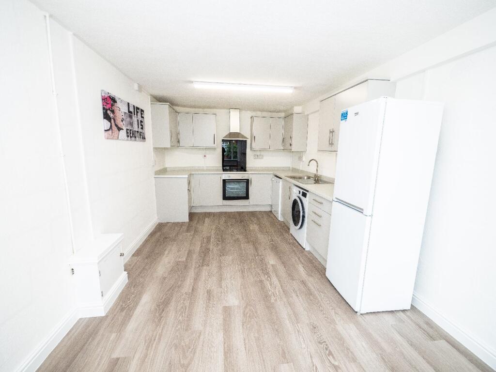 Additional image 5 of Raddlebarn Court (Room 2), Selly Oak, Birmingham, West Midlands, B29