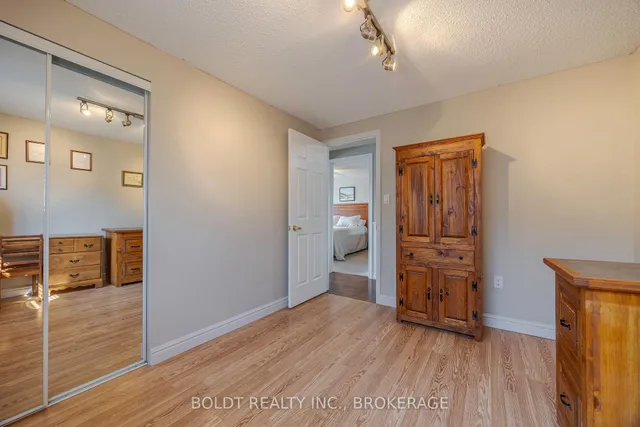 Additional image 20 of 395 Rexford Dr