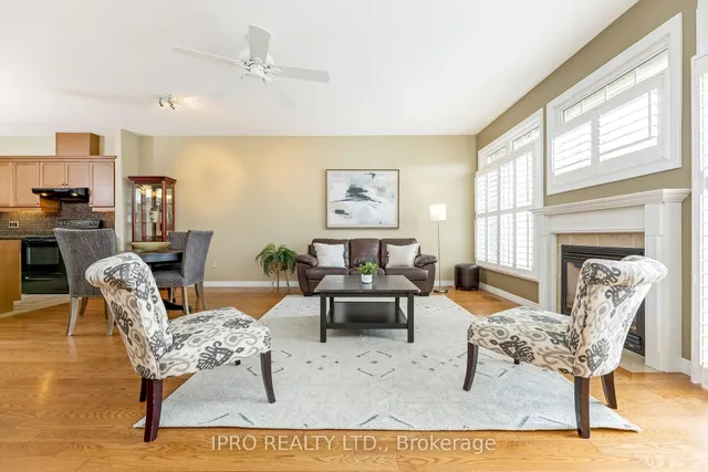 Additional image 9 of 165 Chandos Dr Unit 18