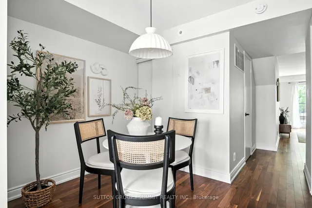 房产图片 7 - 18 Laidlaw St 单元 1026