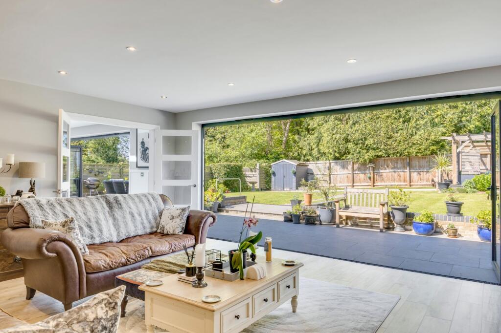 Additional image 13 of Marlborough Close, Oaklands, Welwyn, Hertfordshire, AL6