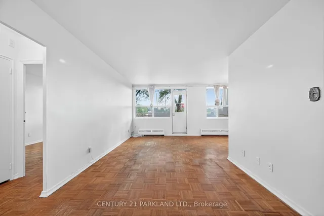 房产图片 12 - 多弗林街2961号202单元