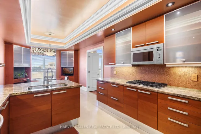 Additional image 13 of 662 Sheppard Ave Unit UPH4